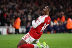 埃泽帽子戏法大战奥利塞独造五球，水晶宫双星欧冠再度交锋