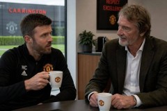 卡里克自曝与拉爵对话内容！揭曼联选帅关键，卡里克有1亿理由转正