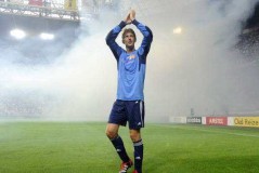 足坛大器晚成球员代表：范德萨36岁焕发第二春