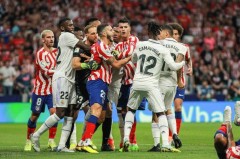 巴萨主场迎战马竞，红蓝军团能否巩固榜首优势？