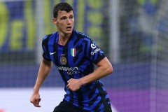 十字路口的抉择：帕瓦尔陷沙特高薪与欧洲荣耀两难