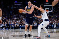 约基奇23+21+19穆雷爆砍53分 弗拉格26分掘金胜独行侠