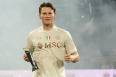 曼联弃将创历史：金球第18名，身价创新高：5000万欧