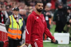 2-0！萨拉赫1助送利物浦升至第6！全场欢呼他还会走吗？