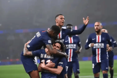 周二009 欧冠：氛围赋能VS客场抗压！里斯本竞技硬撼巴黎，巨星稳定性成破局关键？