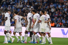 五大联赛开幕前的激战：巴黎圣日耳曼VS热刺，欧洲超级杯150亿对决