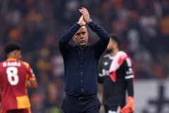 斯洛特称利物浦成绩受针对，点名克洛普