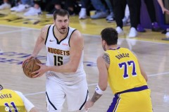 西部排位大战争夺惨烈 湖人领跑火箭形势堪忧