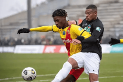 周五012法甲焦点！朗斯主场冲冠，昂热残阵保级，交锋8战不败碾压局？