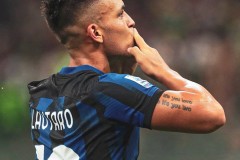 身价3连跌！劳塔罗最新身价8500万欧元，德转：年龄大+没球队想买