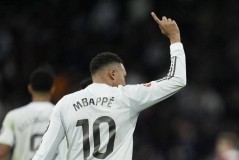 姆巴佩左膝伤情成谜：自去年12月带伤征战，面对曼城应否登场引发争议