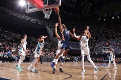 文班老詹小卡拼到力竭 NBA全明星改制终于成了？