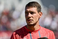 2-0，30岁巴萨旧将利剑出鞘，助意甲第13完胜帕尔马，迎来首胜