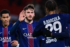 法甲大冷门爆发，黑马朗斯升榜首，强势压制巴黎圣日耳曼争冠局势