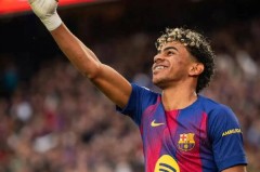 欧冠爆冷！巴萨2-1赢球却2-3出局，弗里克6天态度大反转，直言接受结果，全力冲西甲