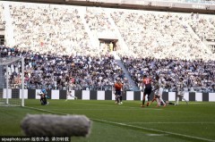 意甲大乱斗！麦肯尼一飞冲天助尤文冲刺，那不勒斯绝杀米兰搅翻争冠池！