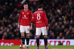 曼联锋线的“错位”难题：谢什科还是奥斯梅恩？