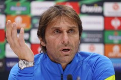 意甲第7轮：那不勒斯蒙羞，孔蒂面临困境