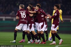 意甲焦点战：都灵3-0完胜维罗纳，西蒙尼一锤定音
