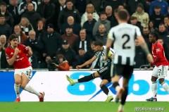 遗憾！曼联后防大腿再伤推迟复出，英超“争三之战”红魔防线告急