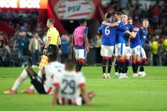 周二017欧冠激战：PSV埃因霍温难挡那不勒斯锋芒，比分预测揭晓！