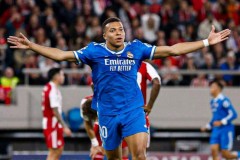 姆巴佩欧冠大四喜助皇马客场惊险4-3战胜奥林匹亚科斯