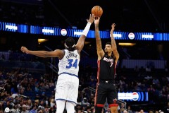 季前赛-瓦格纳17分韦尔24+10 热火不敌魔术