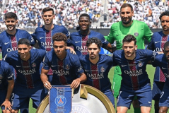 法甲焦点战：南特主场迎战巴黎圣日耳曼，保级队与豪门的攻防博弈