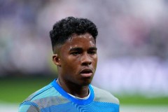 曼城斥资7500万英镑收购英超新星，皇马天才或面临离队厄运