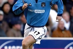 钢铁长城背后的传奇：数据解读足坛历史十大后卫