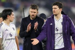 利马伤愈或驰援曼联战利兹联，替代马奎尔！德里赫特仍希望世界杯前复出