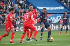 法甲中下游生死斗！南特主场盼首胜，欧塞尔客场能否延续黑马势头？