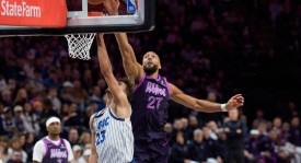 华子34分贝恩30分 班凯罗25+15魔术终结森林狼5连胜