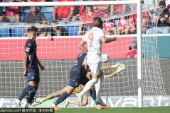 德甲-凯恩戴帽格纳布里破门 拜仁4-1霍芬海姆豪取4连胜