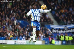 曼联求购新铁腰被要价过亿：21岁的新人，会是阿莫林解题答案么