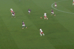 3-1,38岁昔日英超金靴获评MVP:无敌双响炮,助意甲第12掀翻意甲第5