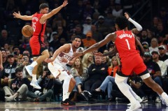 无KD火箭开发进攻新手段 阿门变箭头硬刚老战友